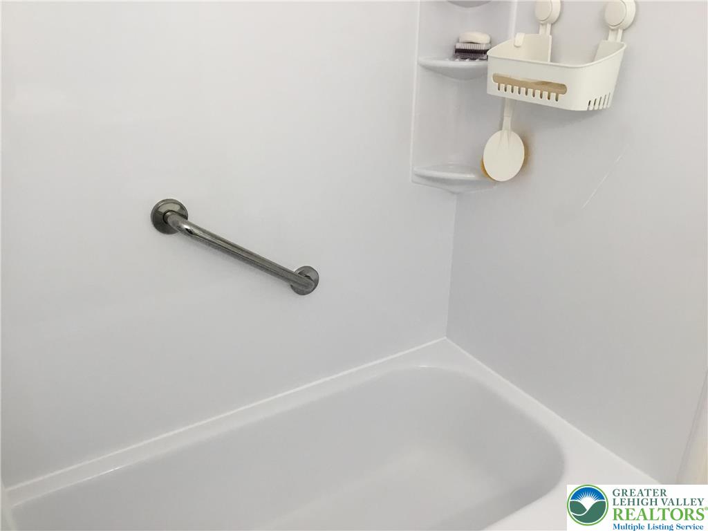 3605 Chalmette Road Allentown, PA 18104 - Photo 48 of 50