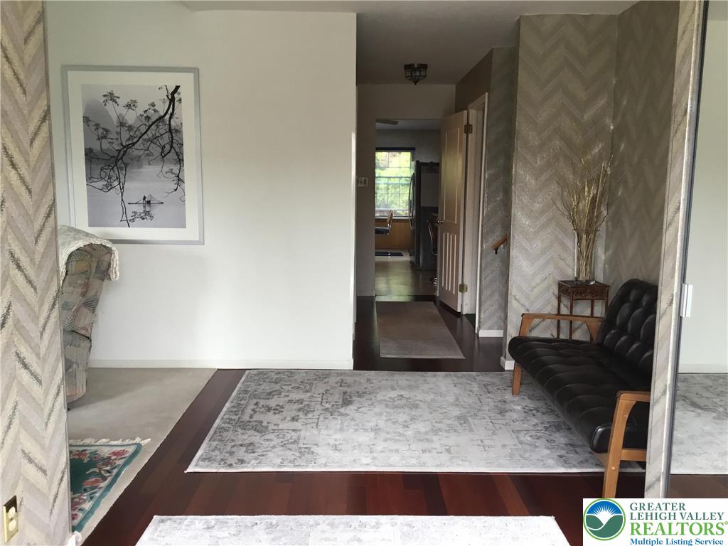 3605 Chalmette Road Allentown, PA 18104 - Photo 7 of 50