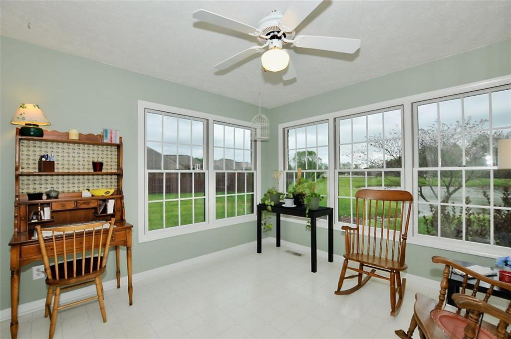 5981 Hall Road Plainfield, IN 46168 - Photo 19 of 45