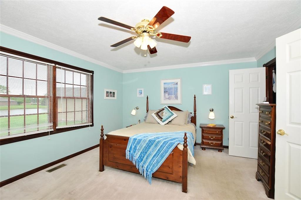 5981 Hall Road Plainfield, IN 46168 - Photo 23 of 45
