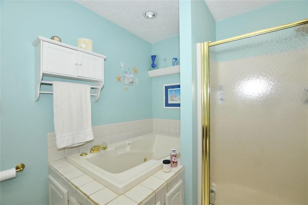 5981 Hall Road Plainfield, IN 46168 - Photo 26 of 45