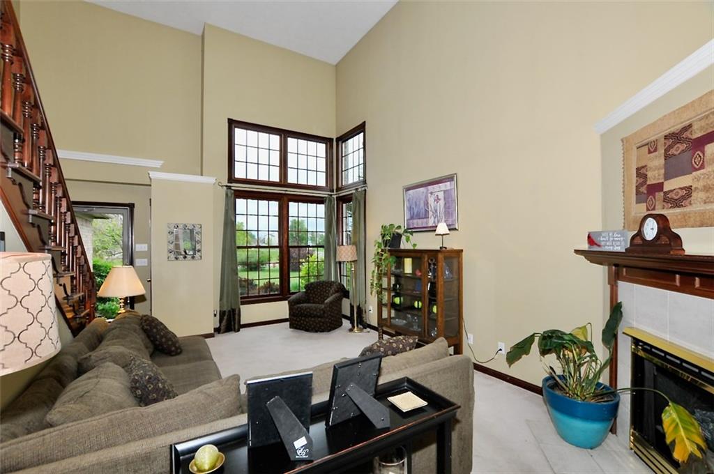 5981 Hall Road Plainfield, IN 46168 - Photo 6 of 45