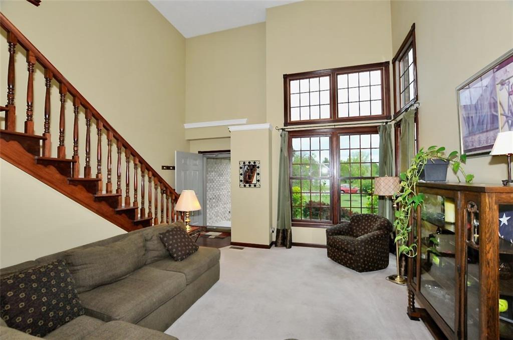 5981 Hall Road Plainfield, IN 46168 - Photo 7 of 45