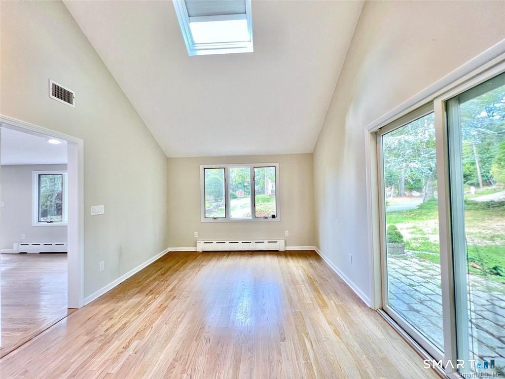 34 Crescent Road Westport, CT 06880 - Photo 20 of 27