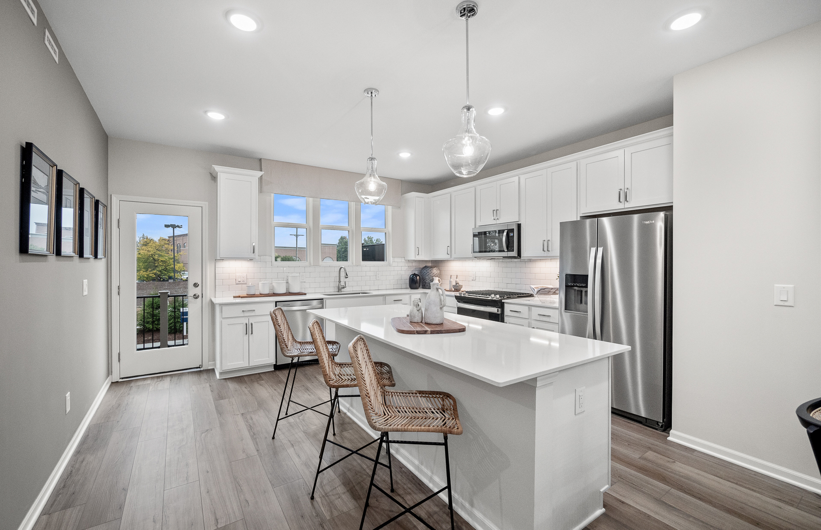 207 Mountain Interval Road, Unit 7230 Schaumburg, IL 60193 - Photo 2 of 20