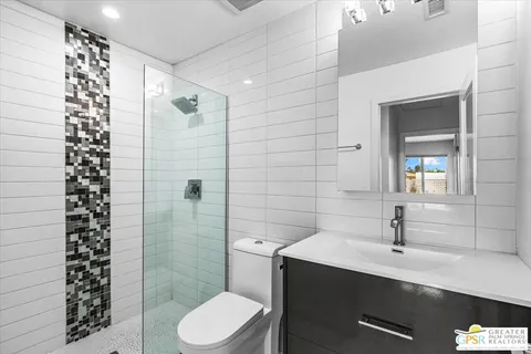 $719,000 | 3121 East Ventura Road, Palm Springs, CA 92262