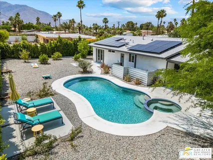 $719,000 | 3121 East Ventura Road, Palm Springs, CA 92262