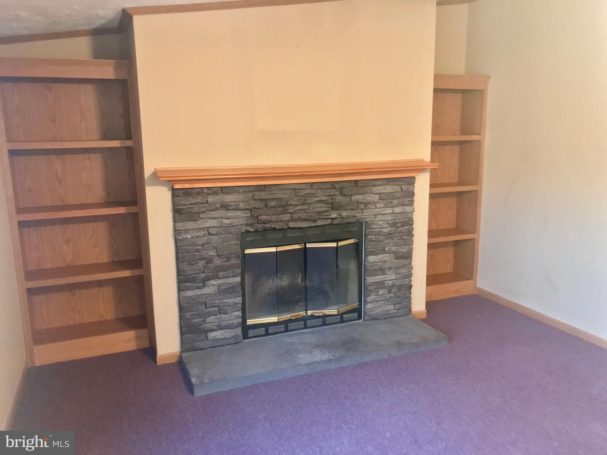 202 Teal Road Martinsburg, WV 25405 - Photo 12 of 25 Family Room