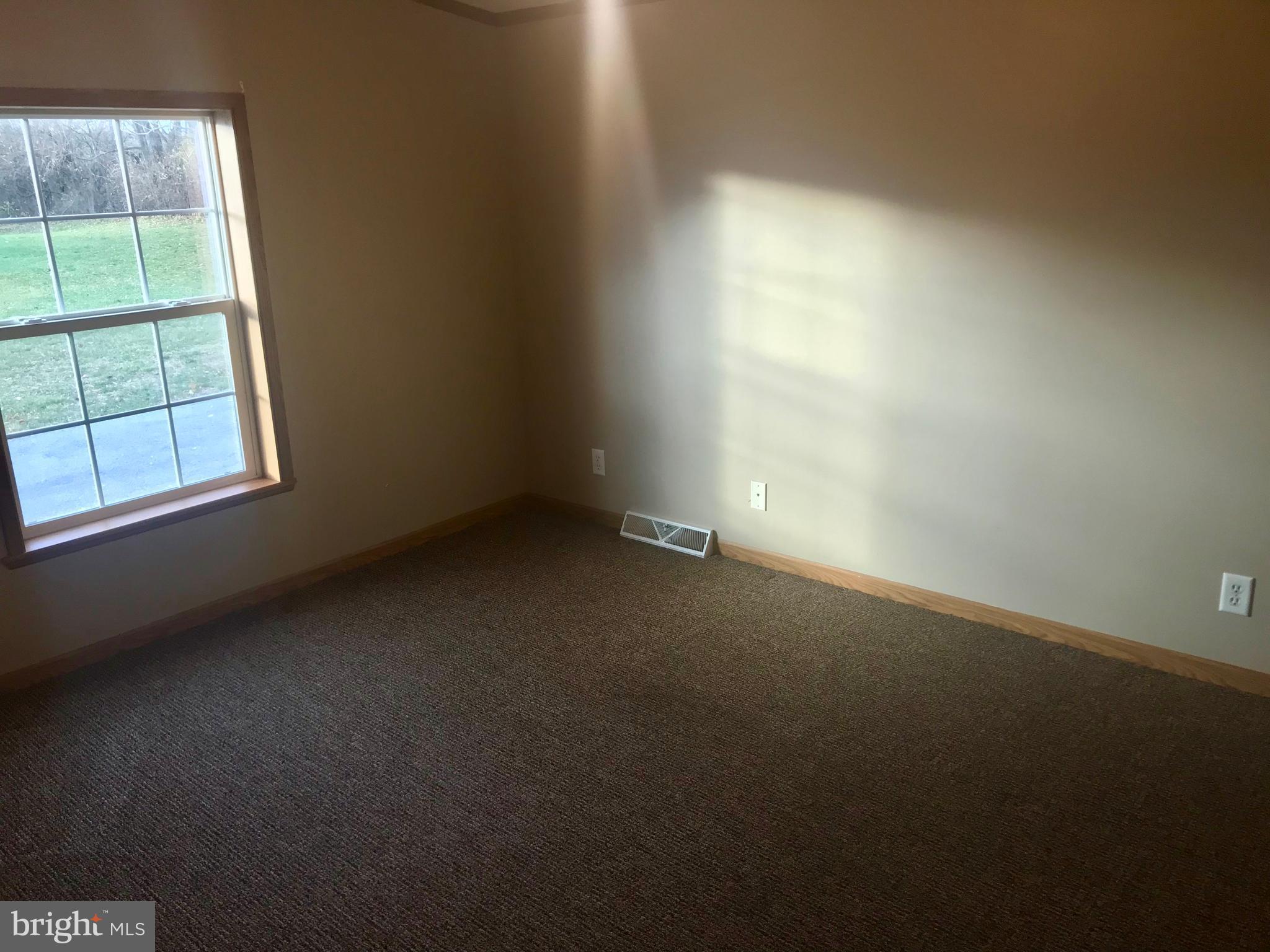 202 Teal Road Martinsburg, WV 25405 - Photo 16 of 25 Bedroom