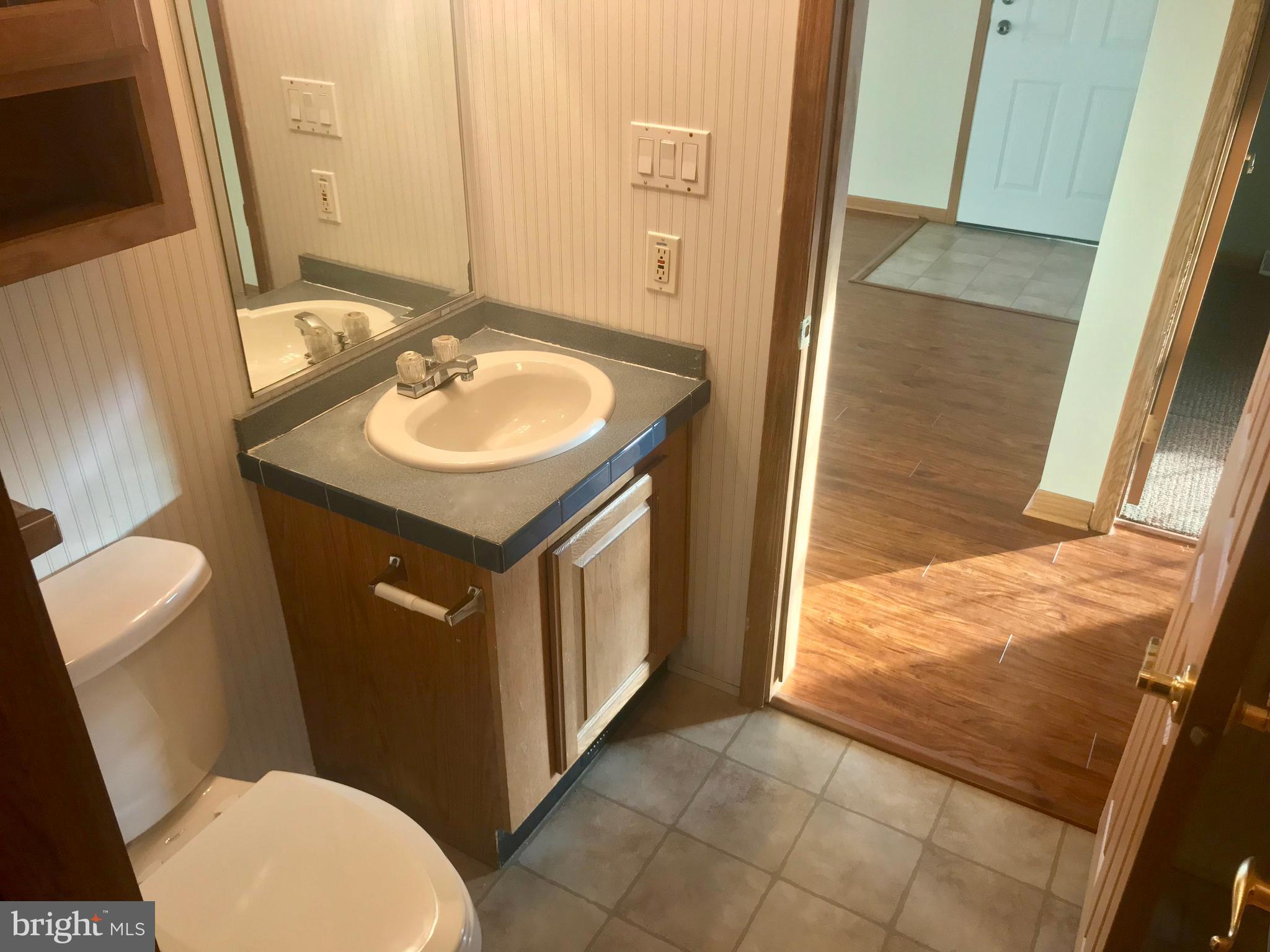 202 Teal Road Martinsburg, WV 25405 - Photo 18 of 25 Bath