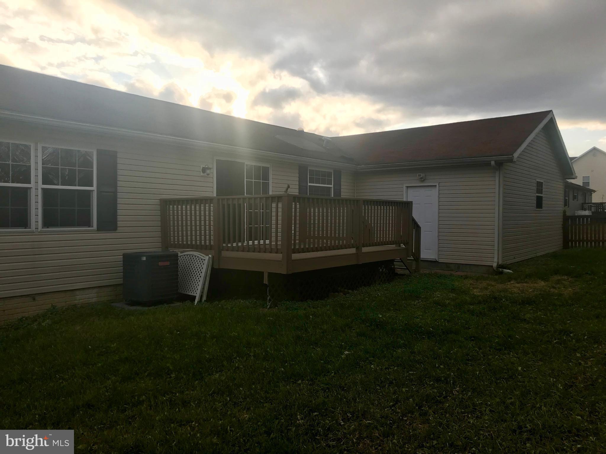 202 Teal Road Martinsburg, WV 25405 - Photo 21 of 25 Exterior (Rear)