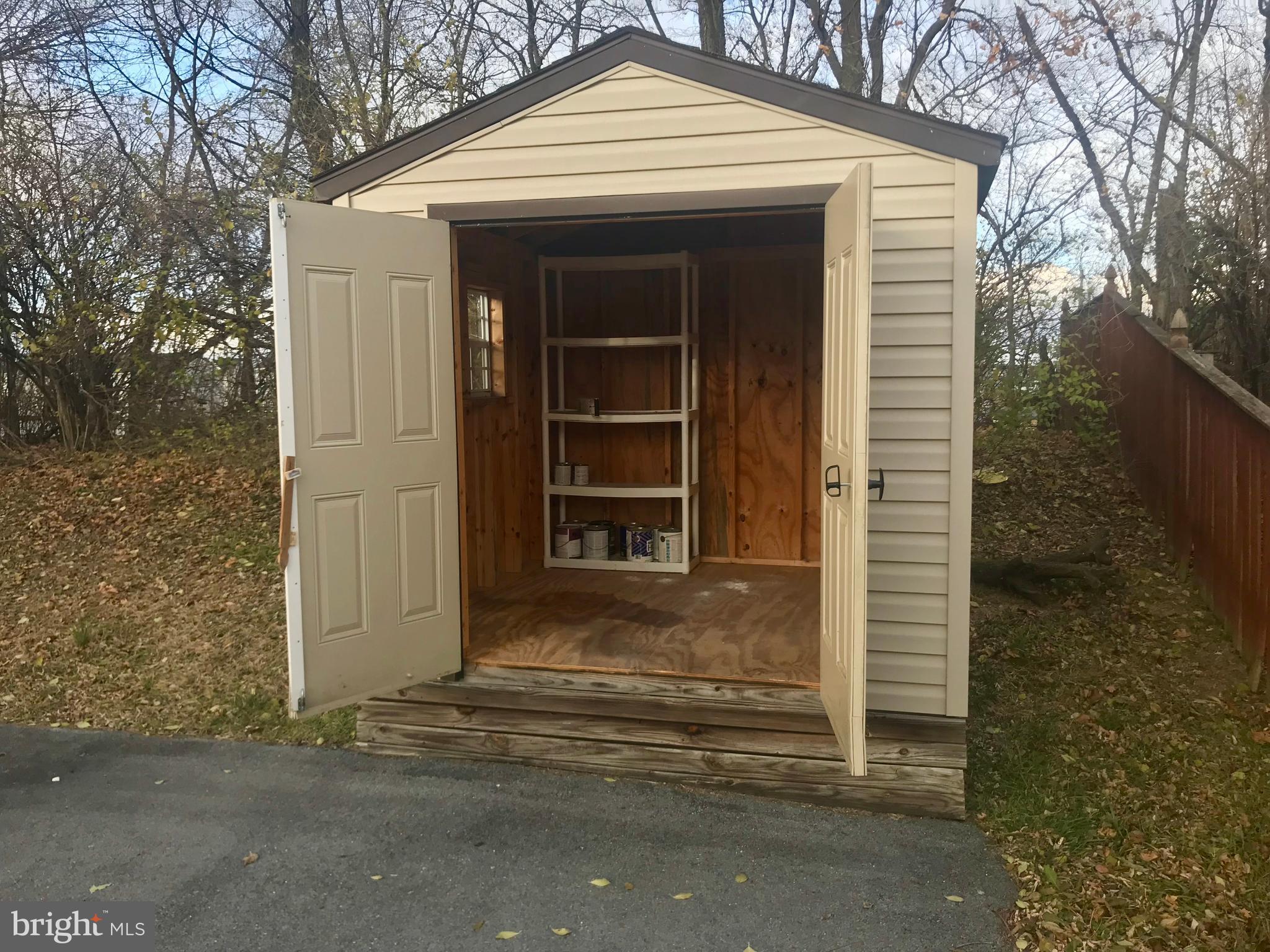 202 Teal Road Martinsburg, WV 25405 - Photo 24 of 25 Storage Shed