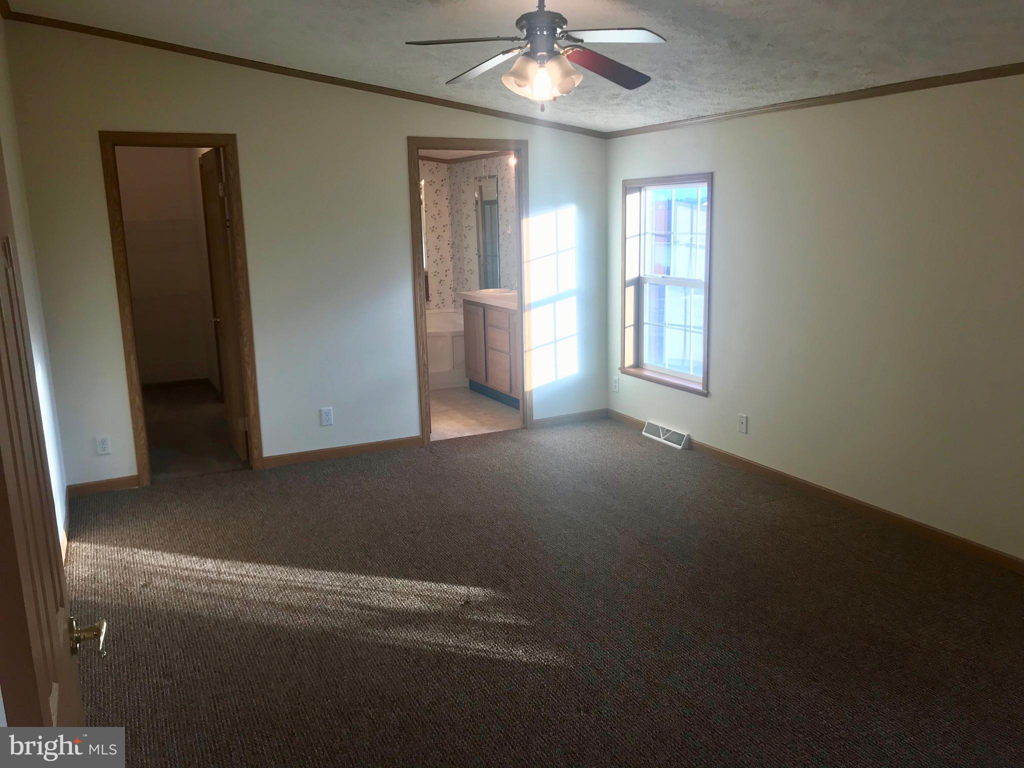 202 Teal Road Martinsburg, WV 25405 - Photo 6 of 25 Bedroom (Master)