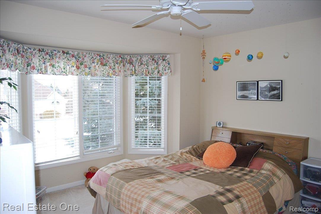 3619 Aynsley Drive Rochester, MI 48306 - Photo 18 of 21 Bedroom #3