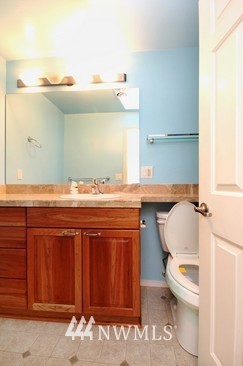 411 213th Place Southwest, Unit D Bothell, WA 98021 - Photo 9 of 13