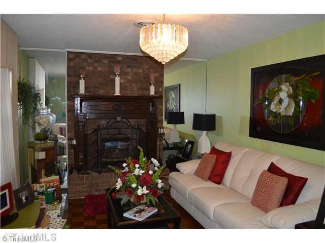 807 Parker Road Cana, VA 24317 - Photo 3 of 14 Living Room.