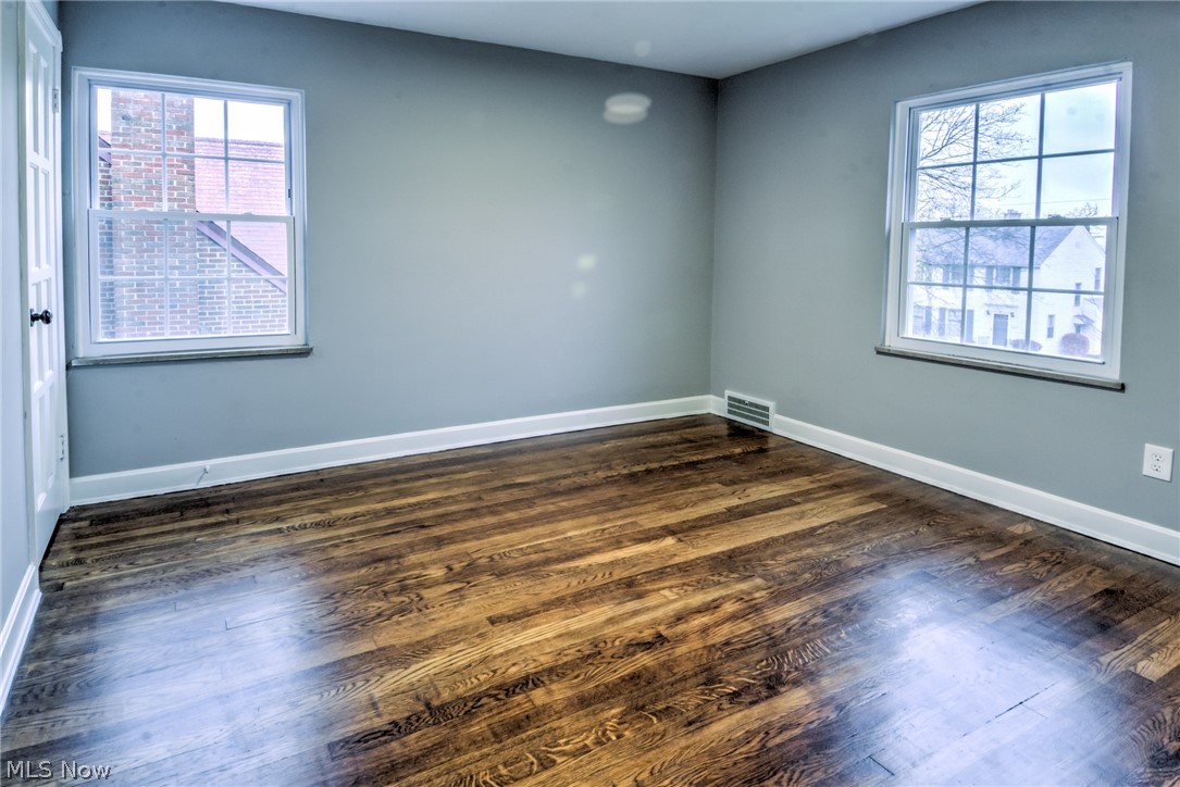 4686 Broadale Road Cleveland, OH 44109 - Photo 23 of 33 Gallery Image 23