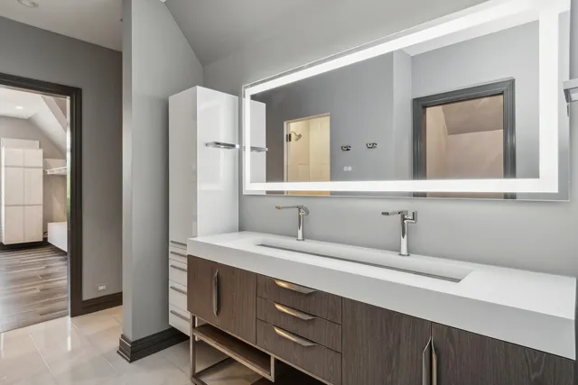 $8,900,000 | 28-w660 Perkins Court, Naperville, IL 60564