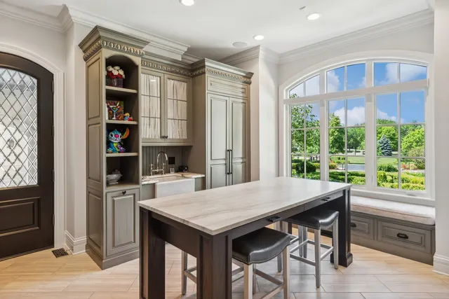 $8,900,000 | 28-w660 Perkins Court, Naperville, IL 60564