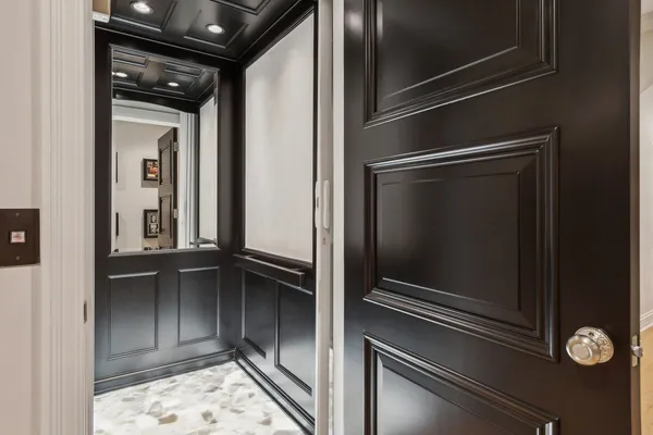 $8,900,000 | 28-w660 Perkins Court, Naperville, IL 60564