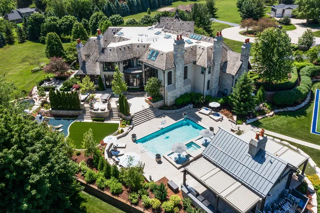 a view of yard from deck