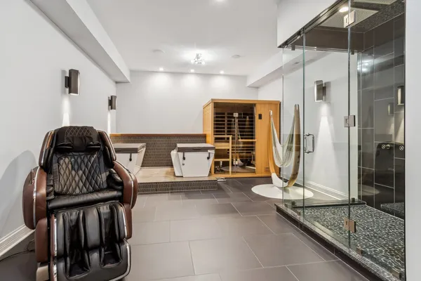 $8,900,000 | 28-w660 Perkins Court, Naperville, IL 60564