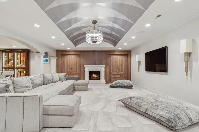 $8,900,000 | 28-w660 Perkins Court, Naperville, IL 60564