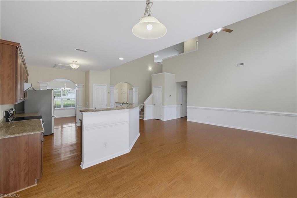3540 Lamplight Way High Point, NC 27265 - Photo 10 of 32 Gallery Image 10