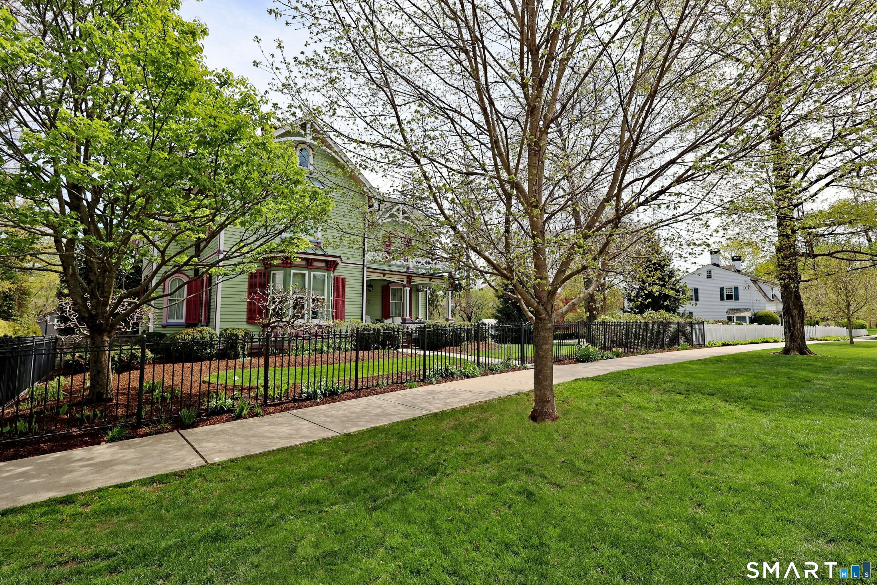 236 Main Street Ridgefield, CT 06877 - Photo 2 of 40