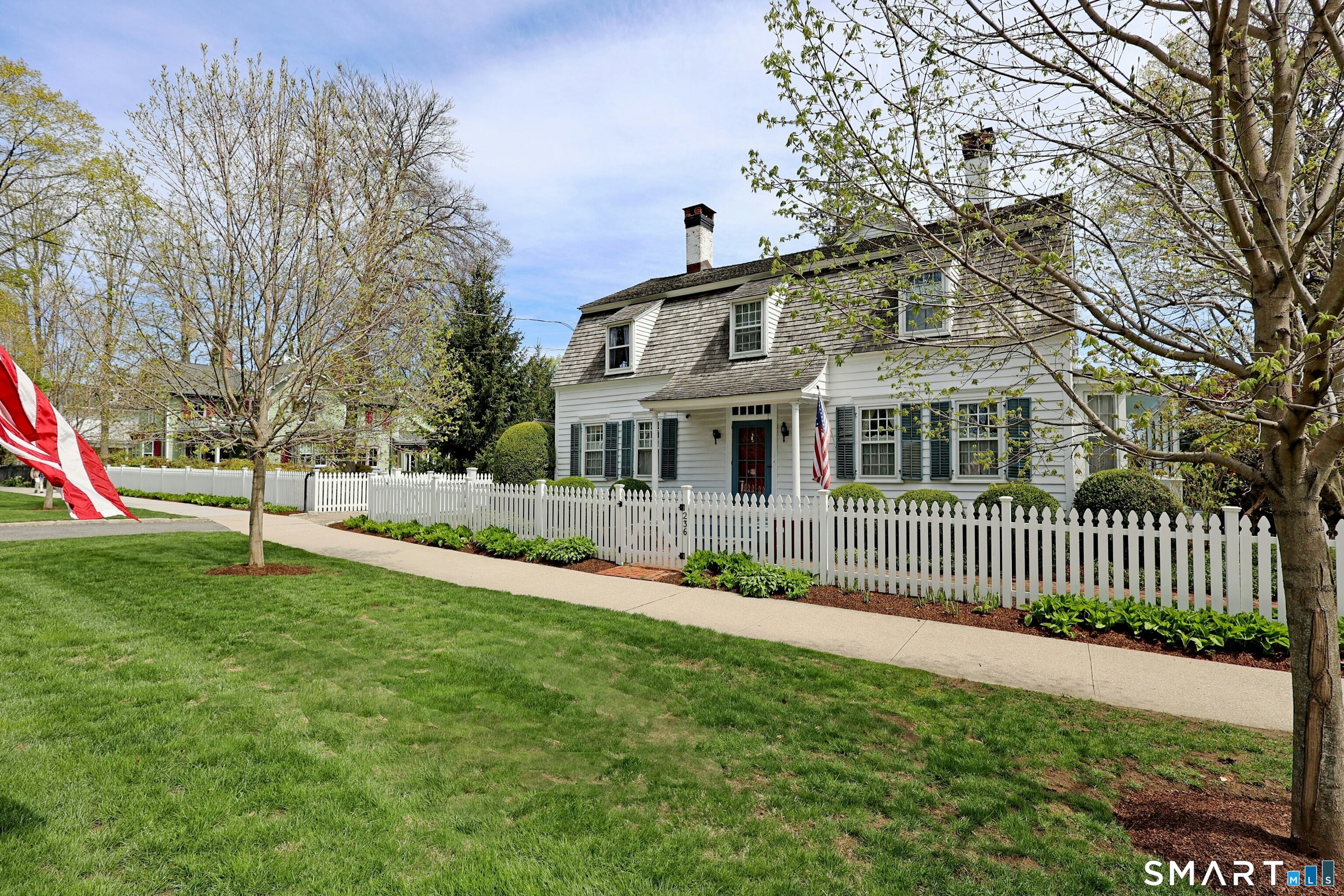 236 Main Street Ridgefield, CT 06877 - Photo 3 of 40