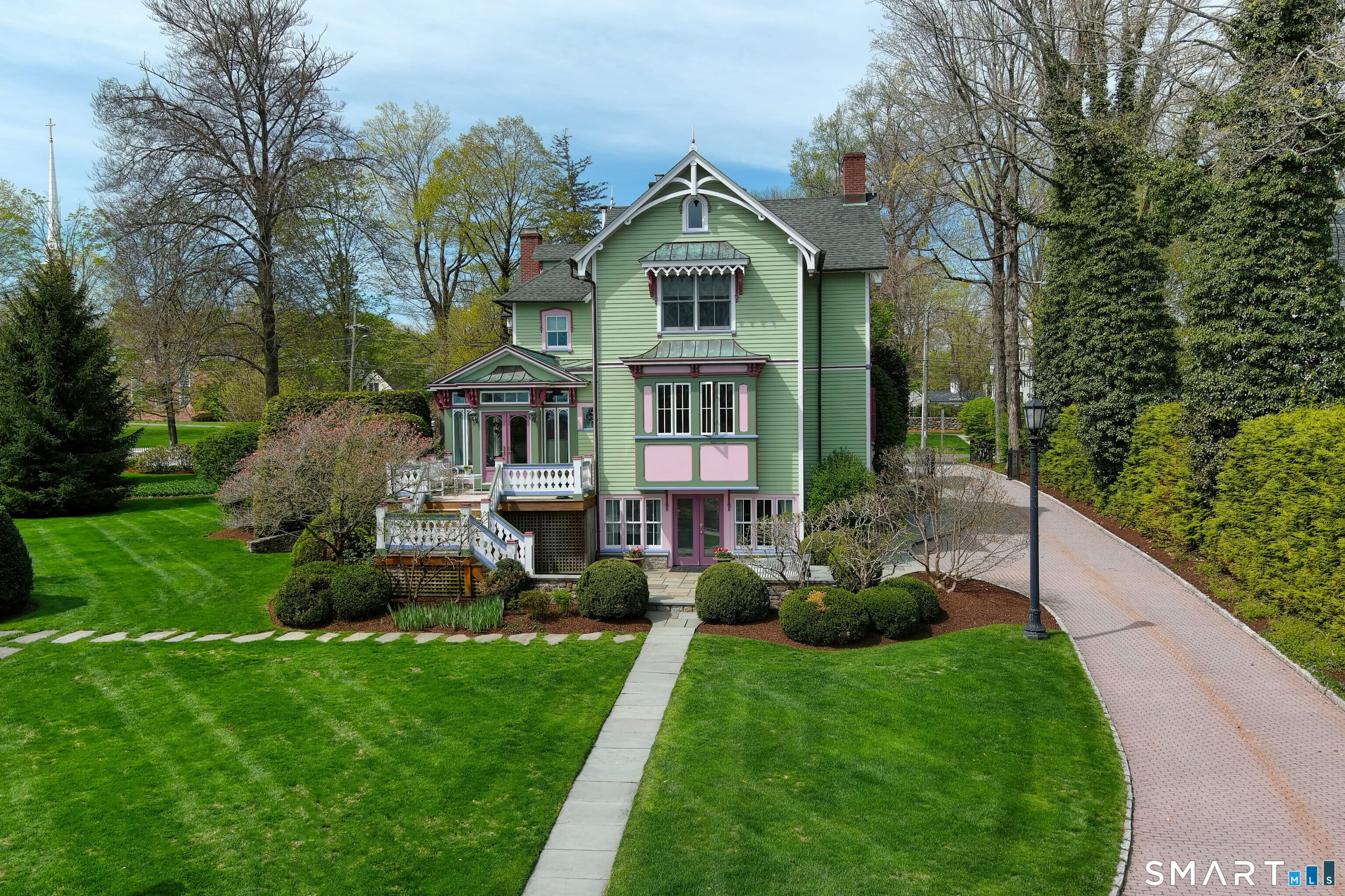 236 Main Street Ridgefield, CT 06877 - Photo 6 of 40