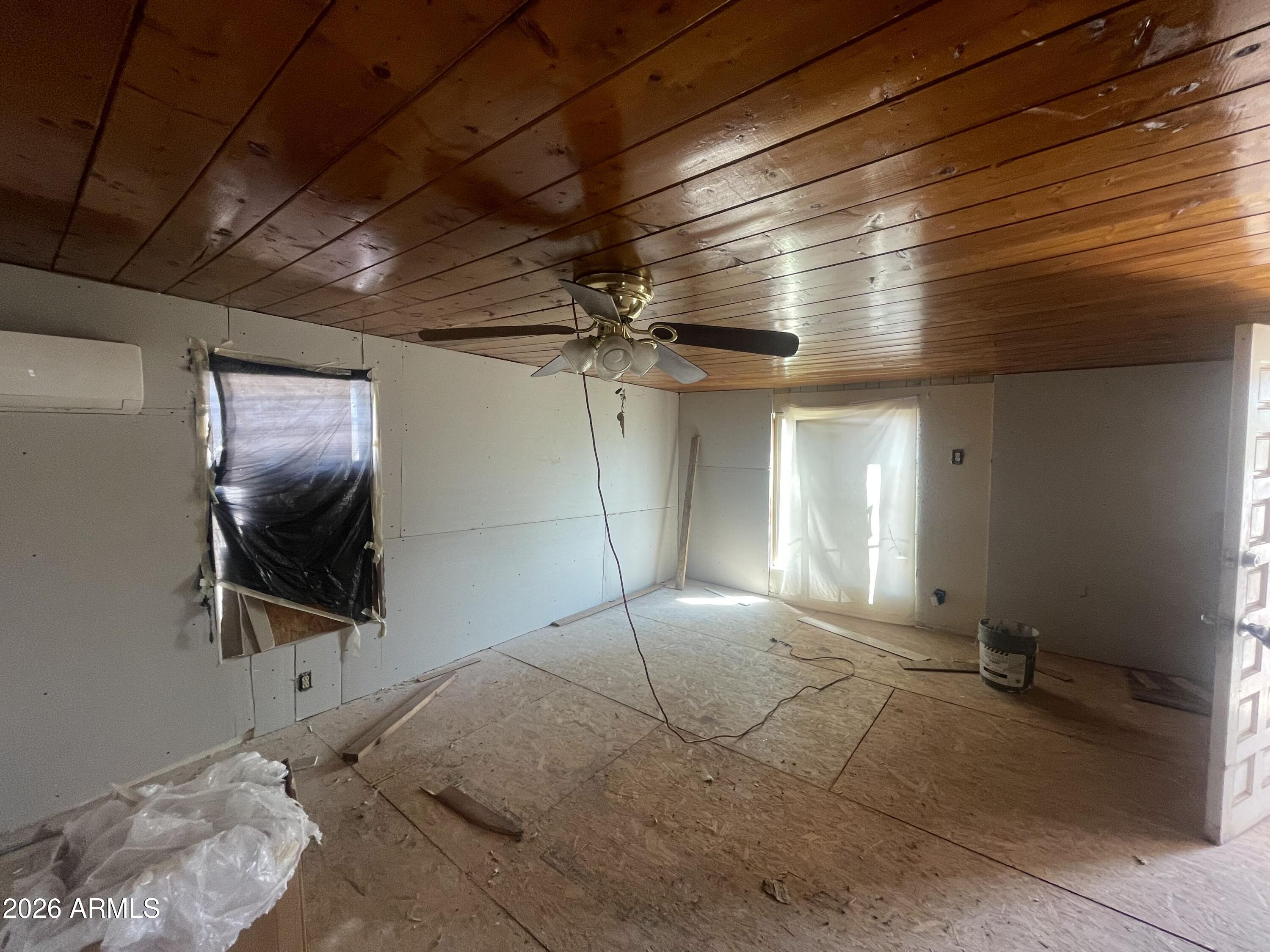 11006 West Hopi Street Avondale, AZ 85329 - Photo 16 of 28 IMG_8275