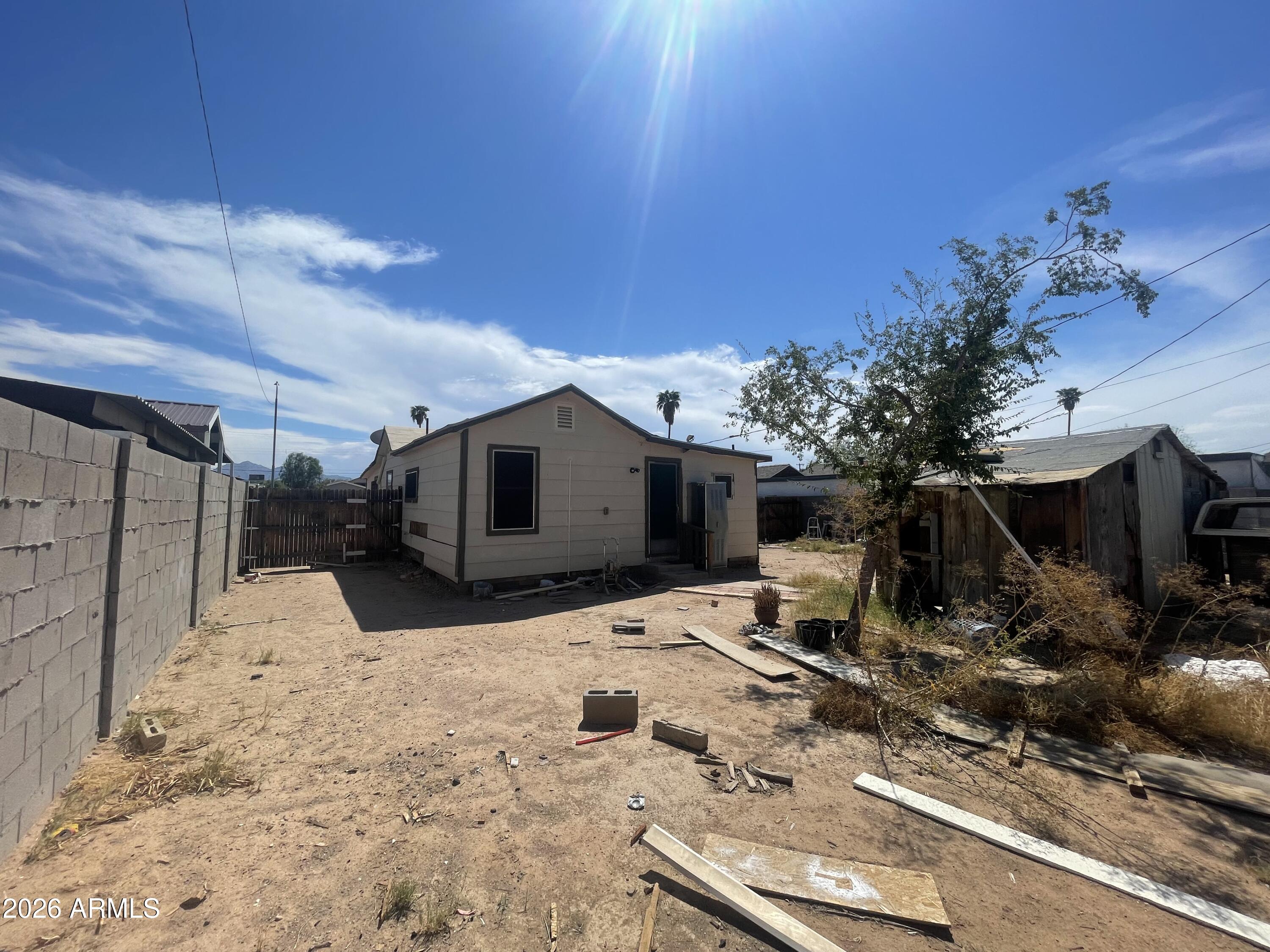 11006 West Hopi Street Avondale, AZ 85329 - Photo 4 of 28 IMG_8284