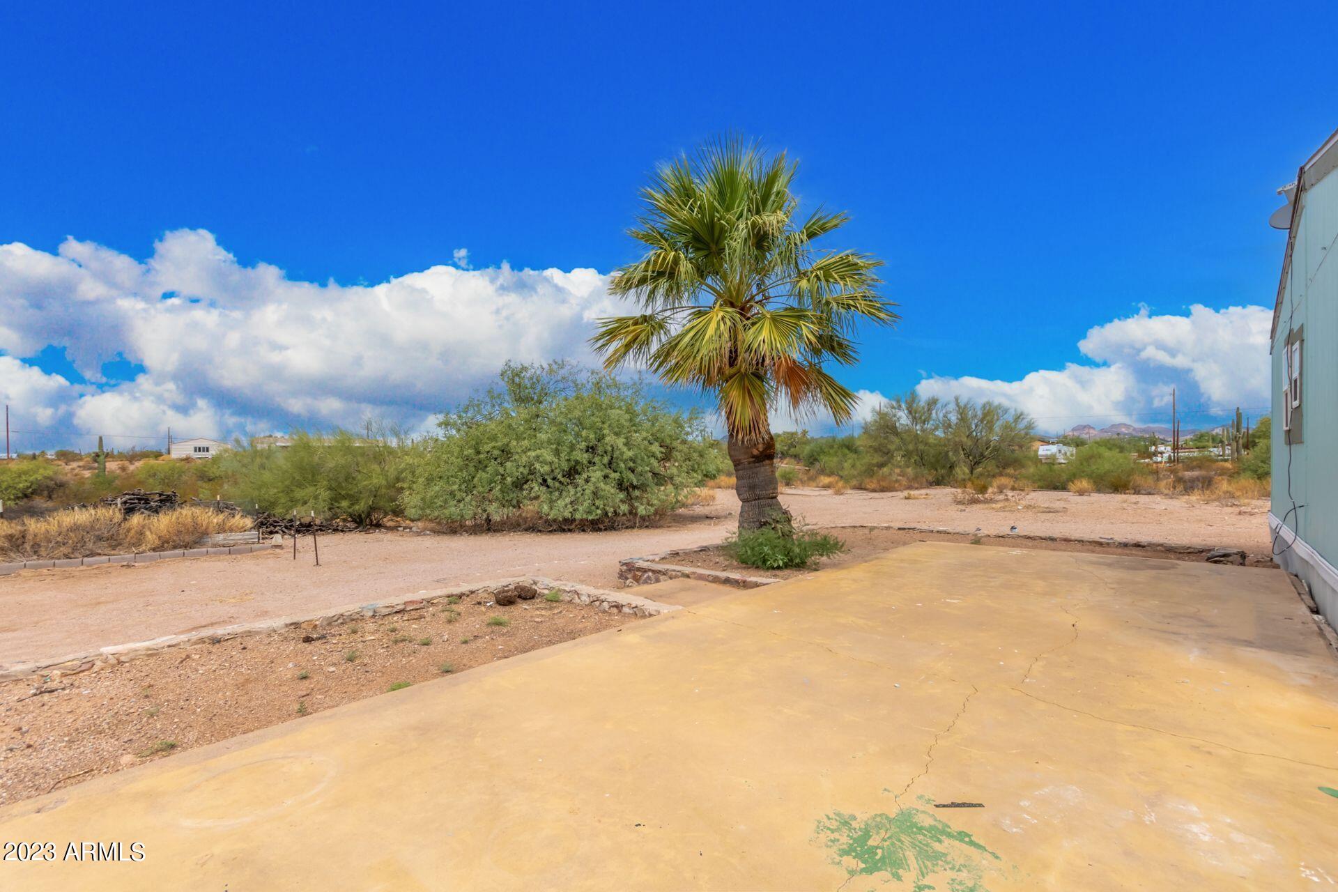 488 South Hilton Road Apache Junction, AZ 85119 - Photo 16 of 20 Kf73orJ1