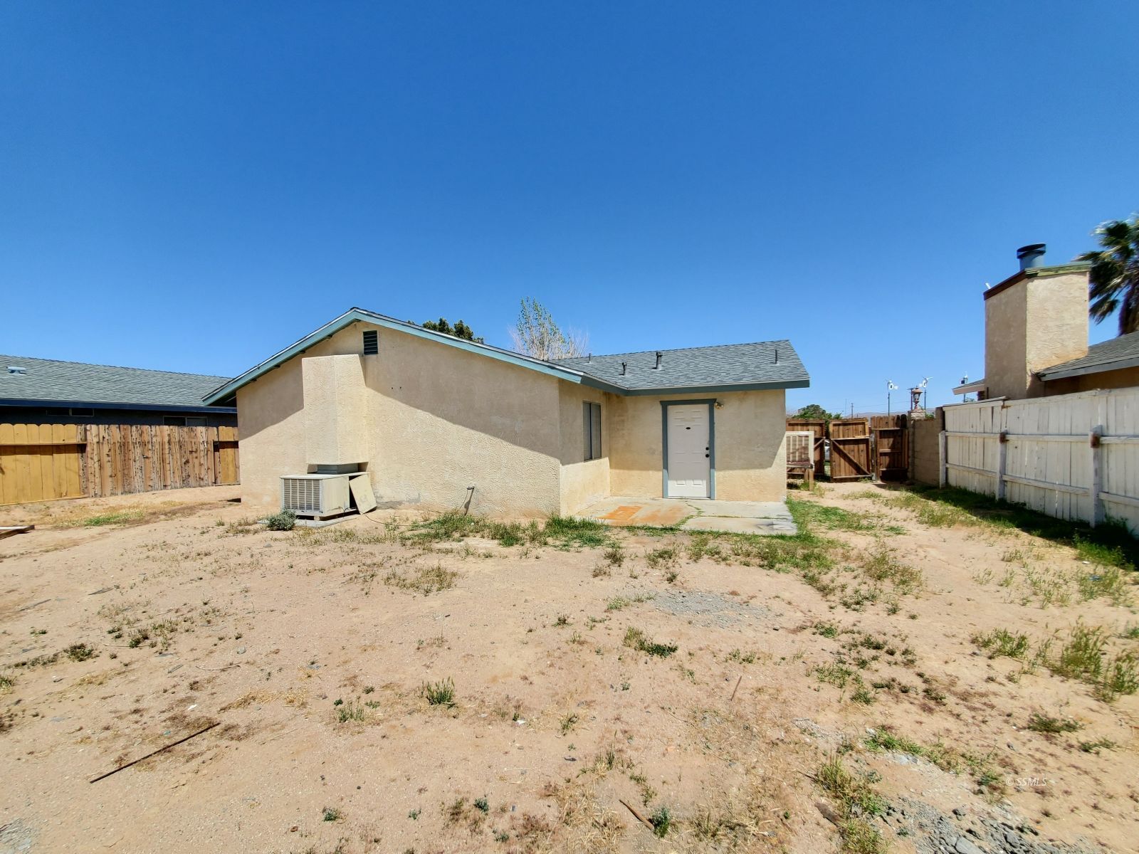 825 South Sunset Street Ridgecrest, CA 93555 - Photo 10 of 10 a view of a house with a outdoor space