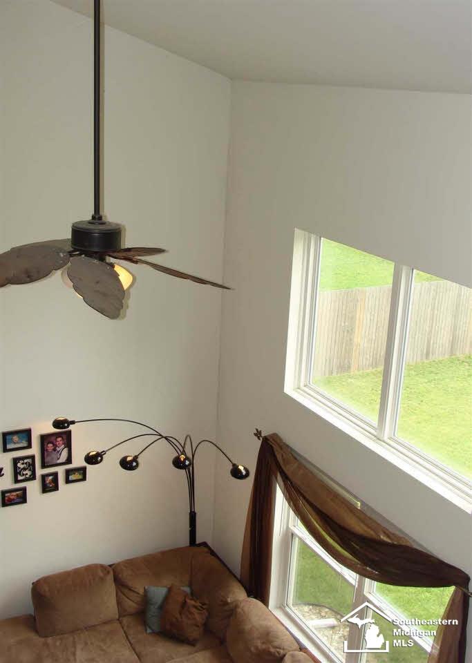 808 Golf Ridge Circle Dundee, MI 48131 - Photo 8 of 17 Cathedral ceiling