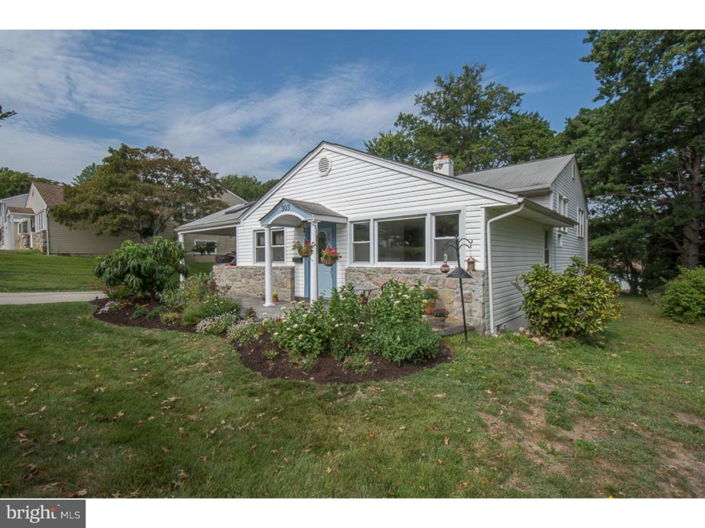 303 Suffolk Road Flourtown, PA 19031 - Photo 3 of 24