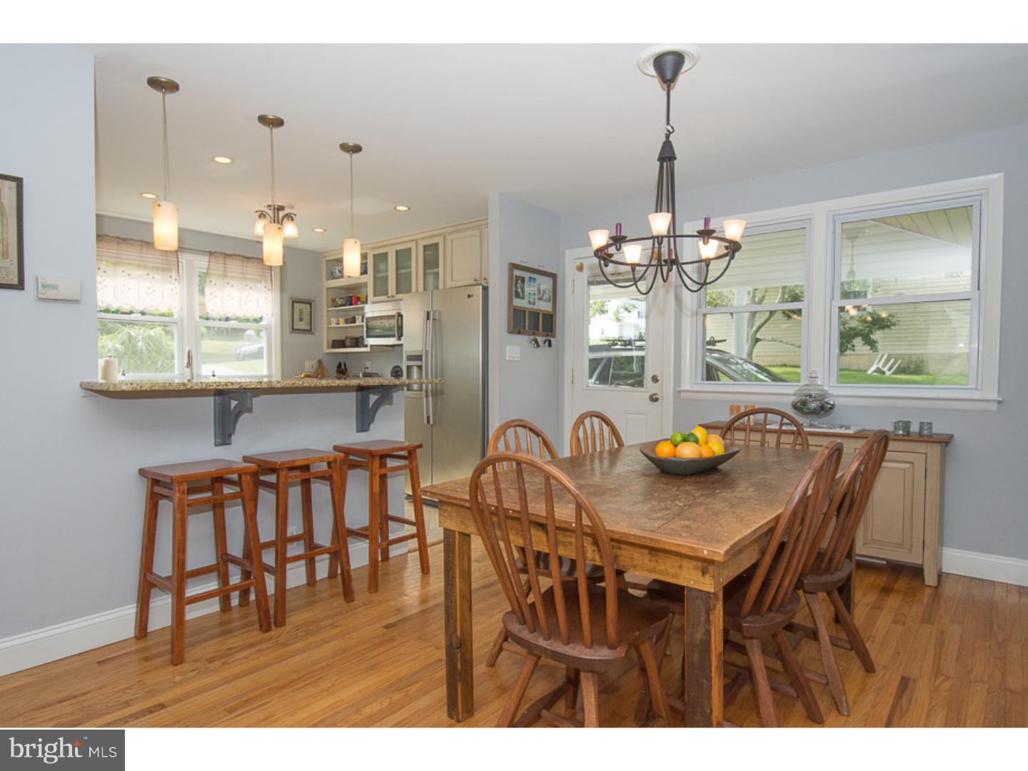 303 Suffolk Road Flourtown, PA 19031 - Photo 7 of 24