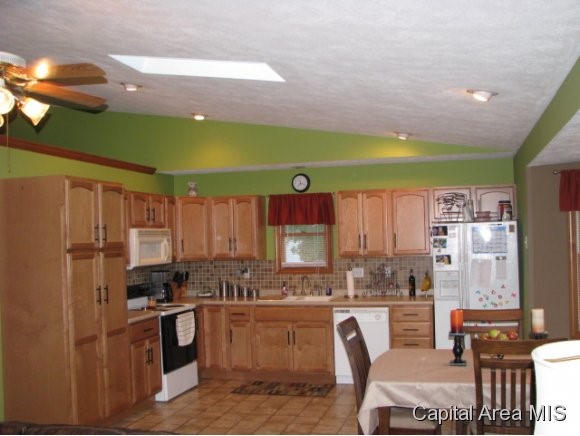 3112 Angelo Springfield, IL 62707 - Photo 3 of 14