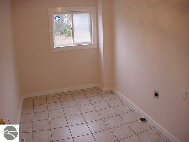 16634 Springdale Road Thompsonville, MI 49683 - Photo 4 of 13 1698064-3.JPG