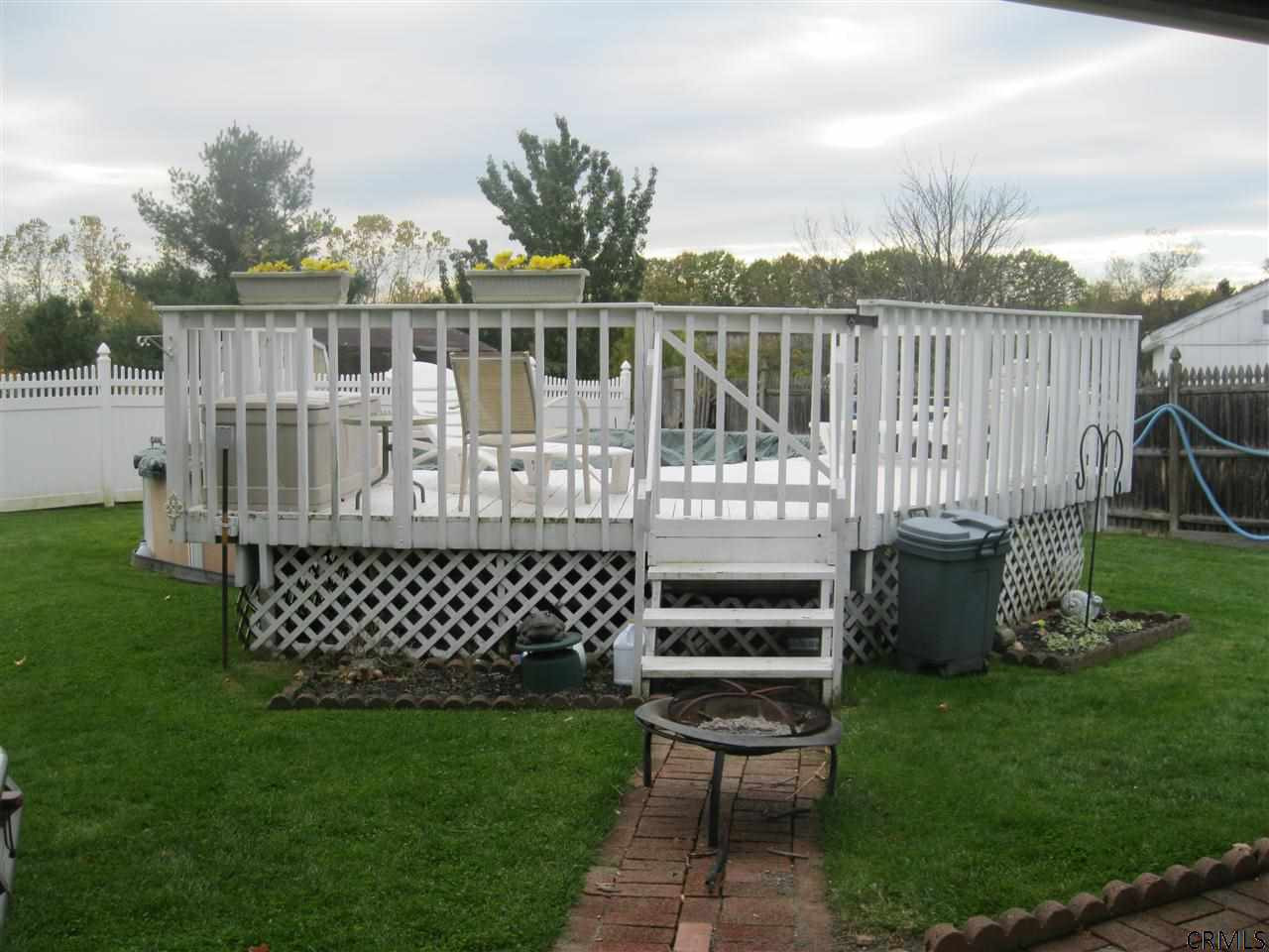 3 Old Farm Road Colonie, NY 12189 - Photo 15 of 19 Photo 15