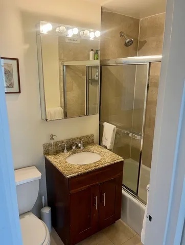 $5,500 | 30 Christopher Street, Unit 3J | West Village