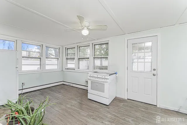 $545,000 | 47 Willry Street, Woodbridge, NJ 07095