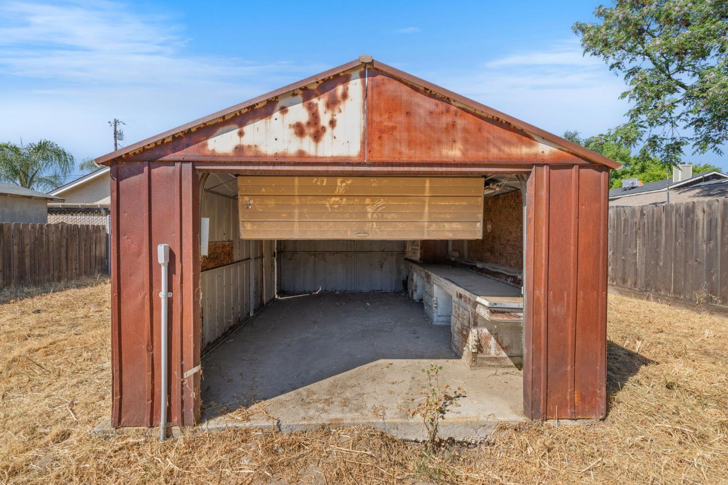 210 East Bush Street Lemoore, CA 93245 - Photo 35 of 42 a view of outdoor space