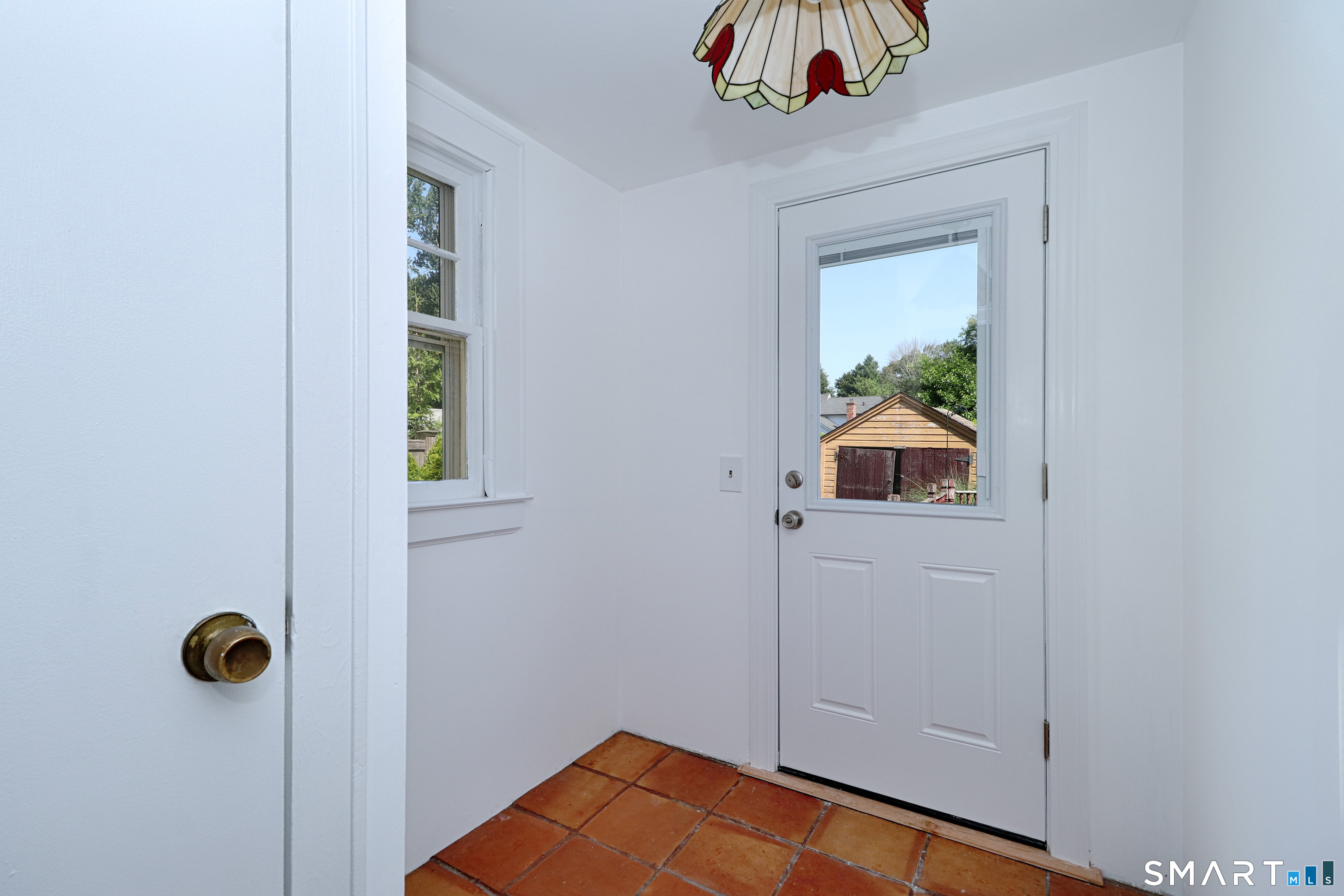 104 Henderson Road Fairfield, CT 06824 - Photo 16 of 26 Mudroom with Pantry