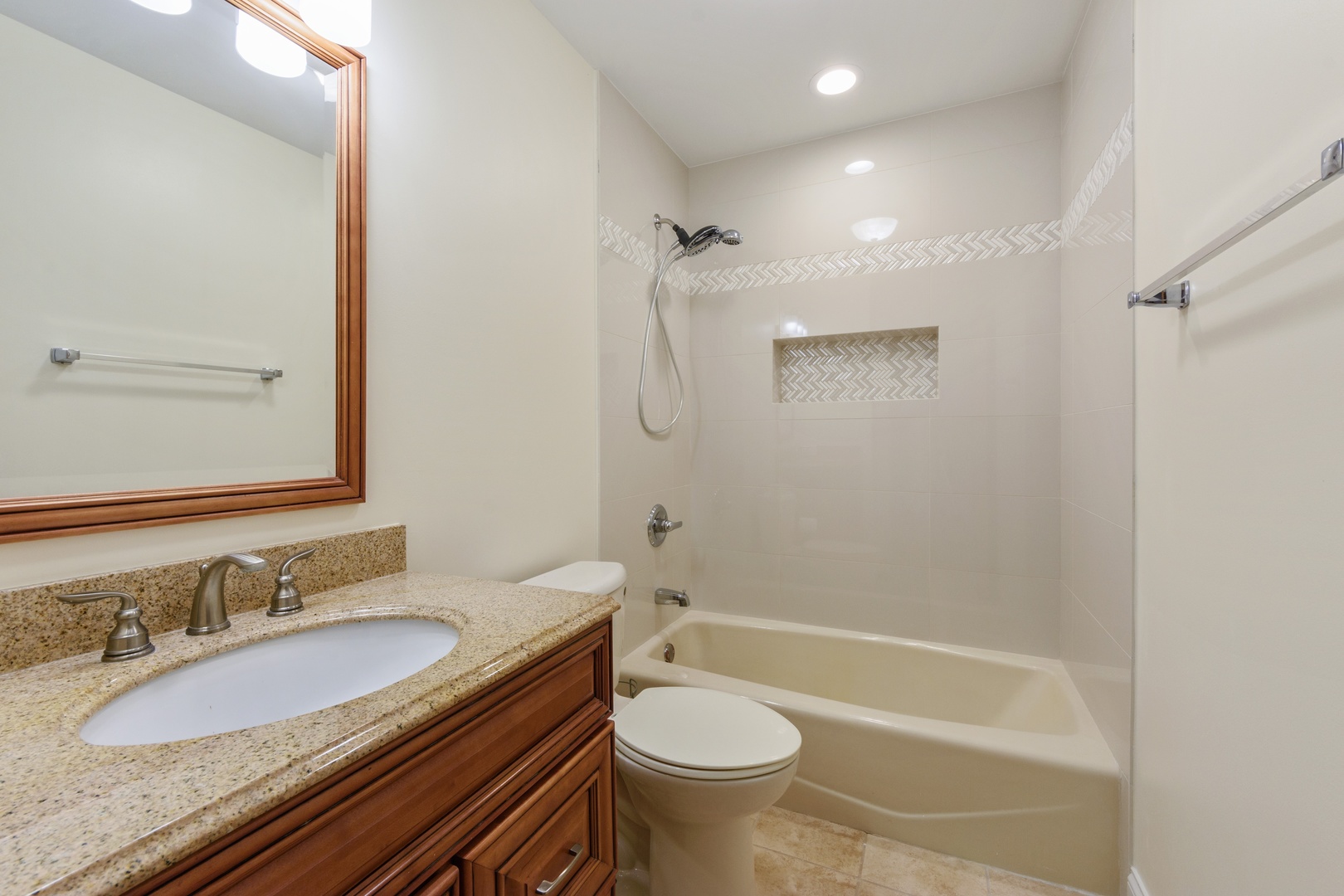 50 North Highland Road Inverness, IL 60067 - Photo 18 of 20