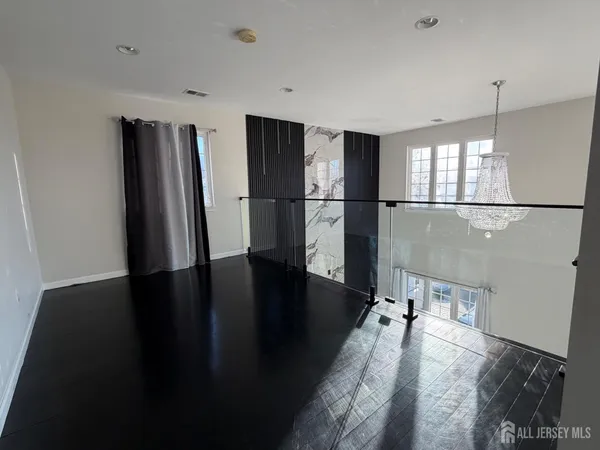 $899,999 | 618 Lee Street, Perth Amboy, NJ 08861