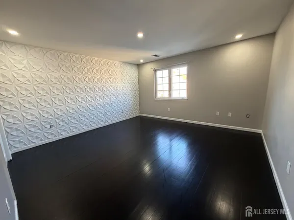 $899,999 | 618 Lee Street, Perth Amboy, NJ 08861