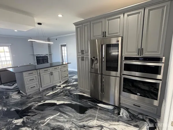 $899,999 | 618 Lee Street, Perth Amboy, NJ 08861