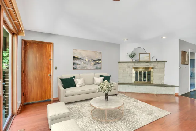 $449,900 | 230 North Alleghany Road, Grayslake, IL 60030